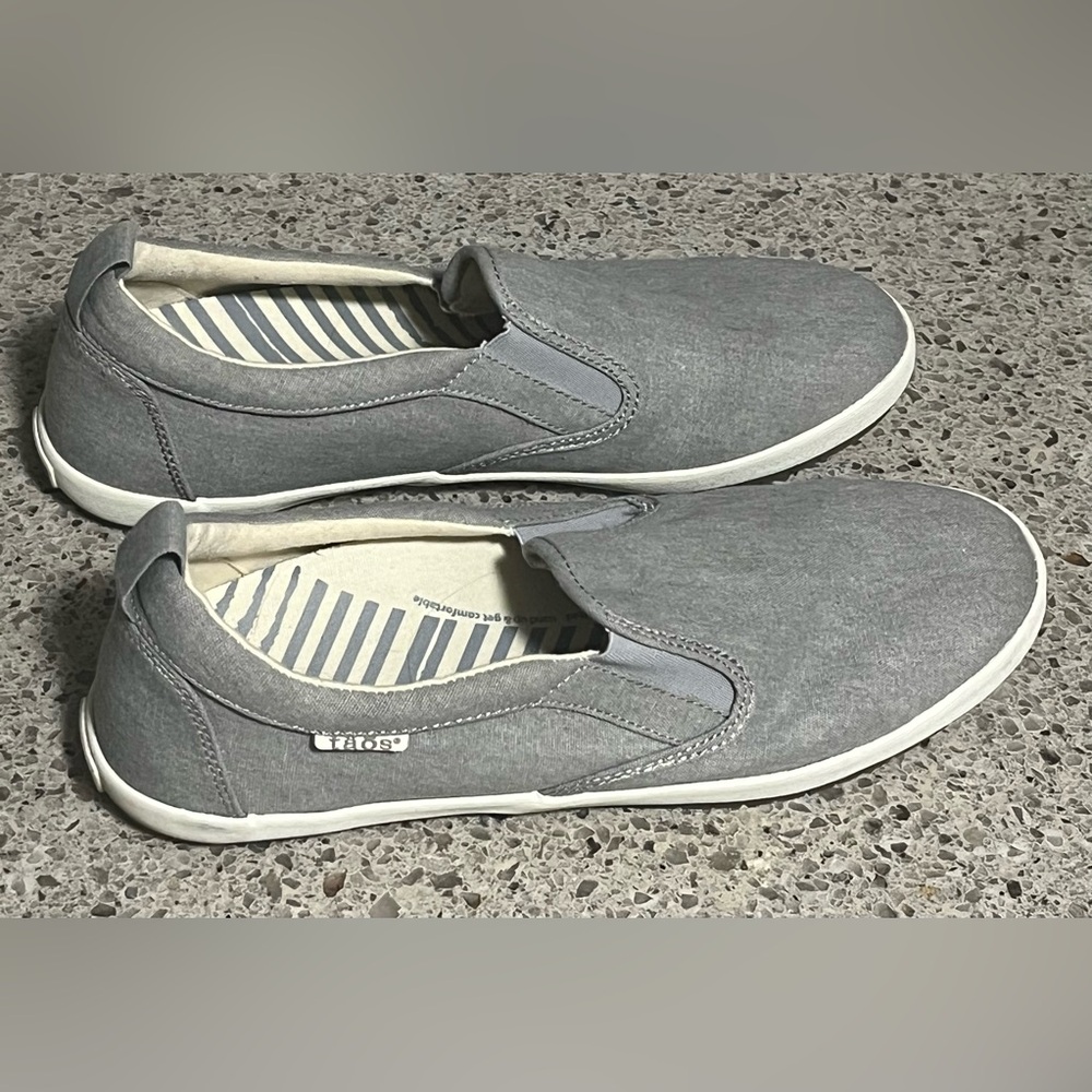 Taos Dandy Slip On Sneakers Grey Wash Canvas Shoes size 11 EUC - Picture 3 of 9